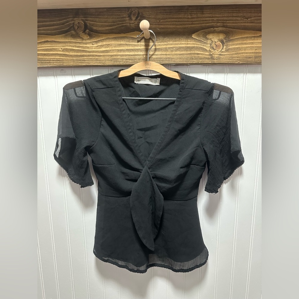 Abercrombie & Fitch short sleeved faux tie Black Sheer Top XS Basic Goth Grunge
